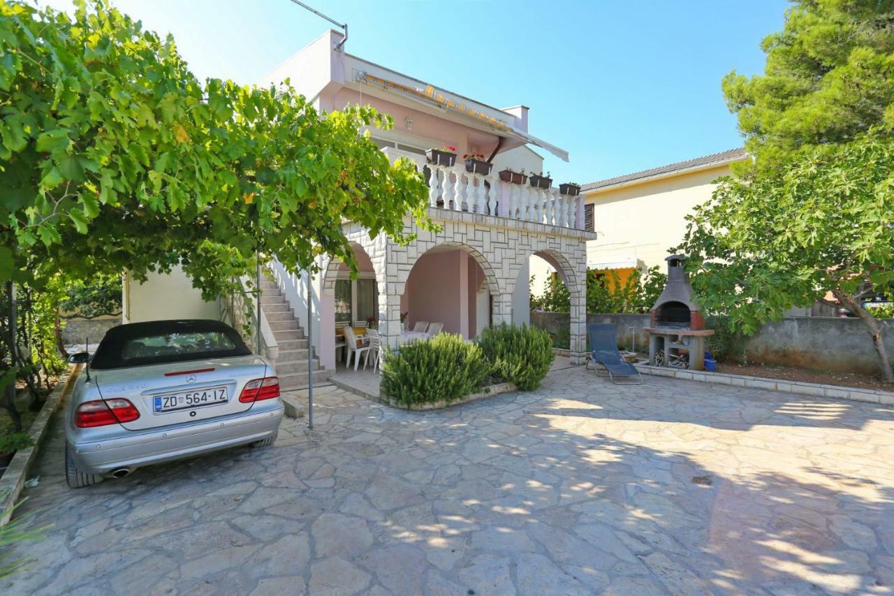 Villa Neyla Vir Exterior foto